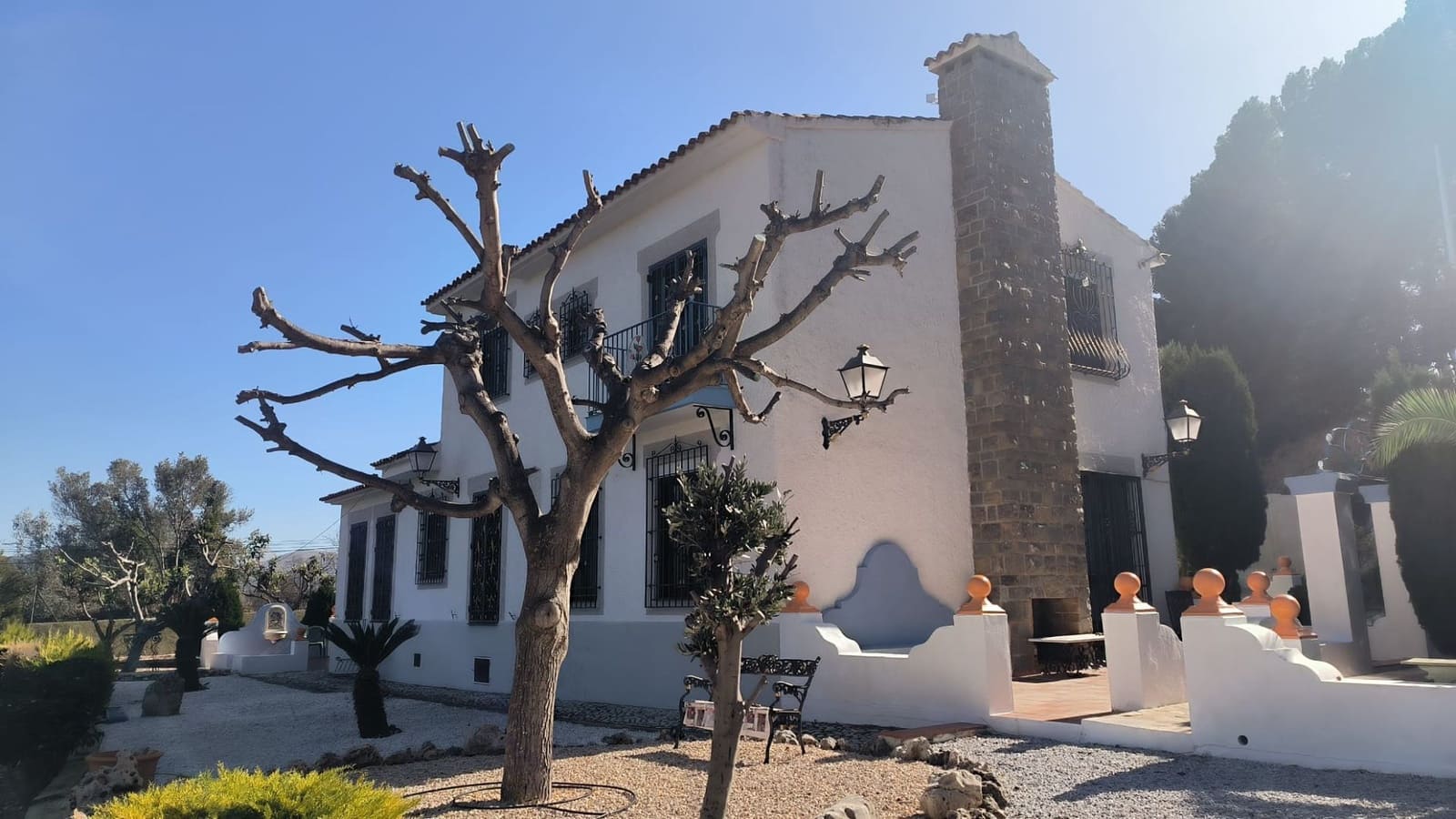 3 bedroom Villa for sale in Guadalest with garage - € 530,000 (Ref: 9402850)