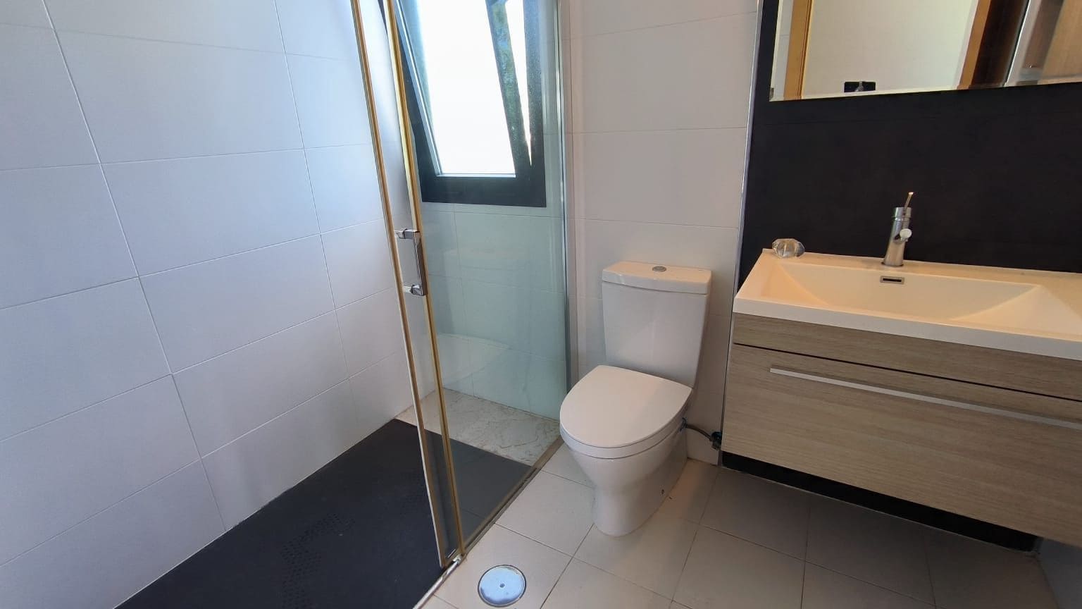 Chalet de 3 habitaciones en Polop en venta con piscina garaje - 435.000 € (Ref: 9445755)