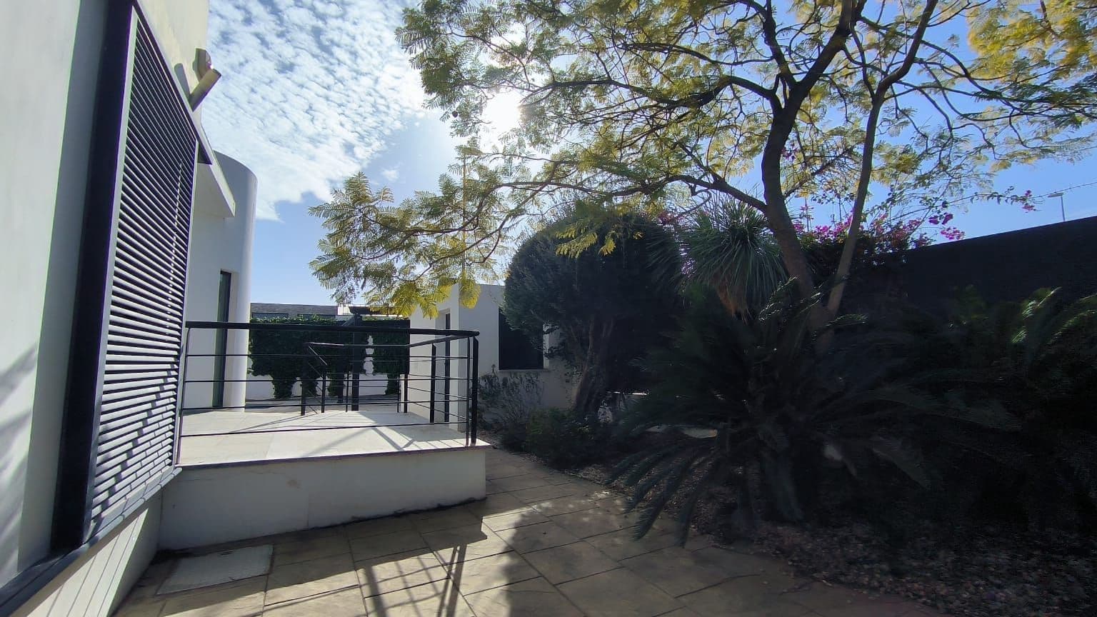 Chalet de 3 habitaciones en Polop en venta con piscina garaje - 435.000 € (Ref: 9445755)