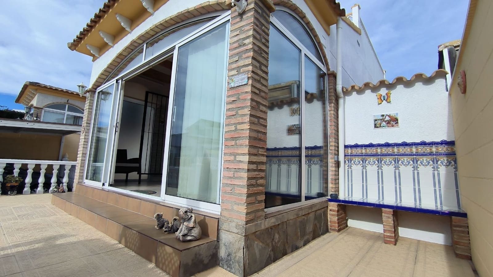 2 soveværelse Villa til salg i Polop med swimmingpool garage - € 283.500 (Ref: 9560864)