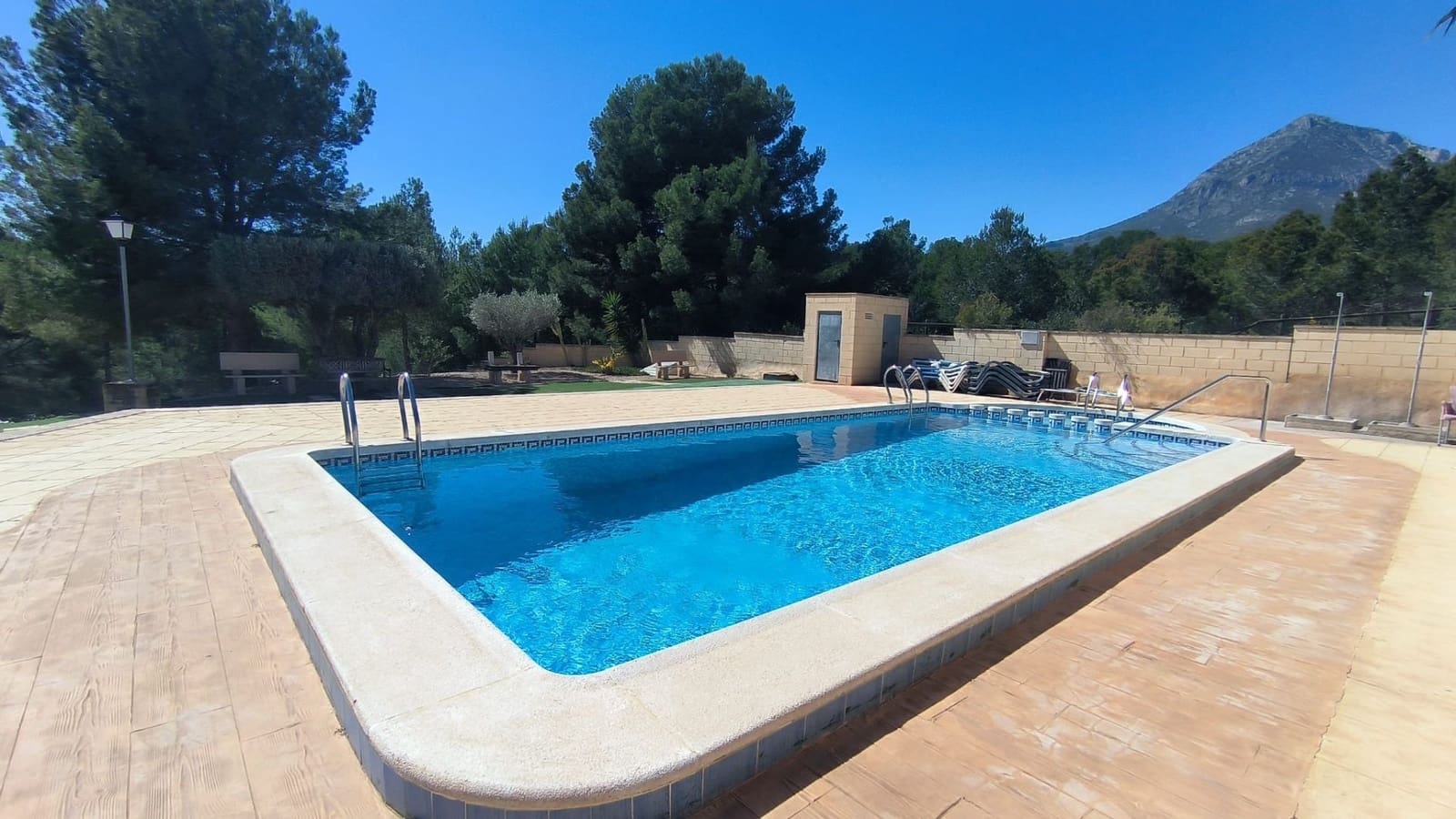 2 soveværelse Villa til salg i Polop med swimmingpool garage - € 273.500 (Ref: 9560864)