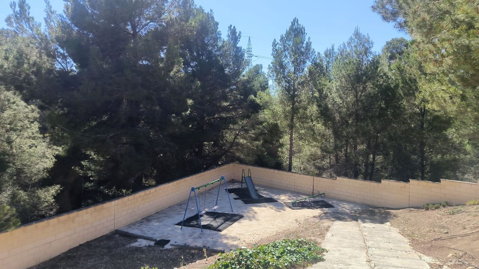 2 soveværelse Villa til salg i Polop med swimmingpool garage - € 273.500 (Ref: 9560864)