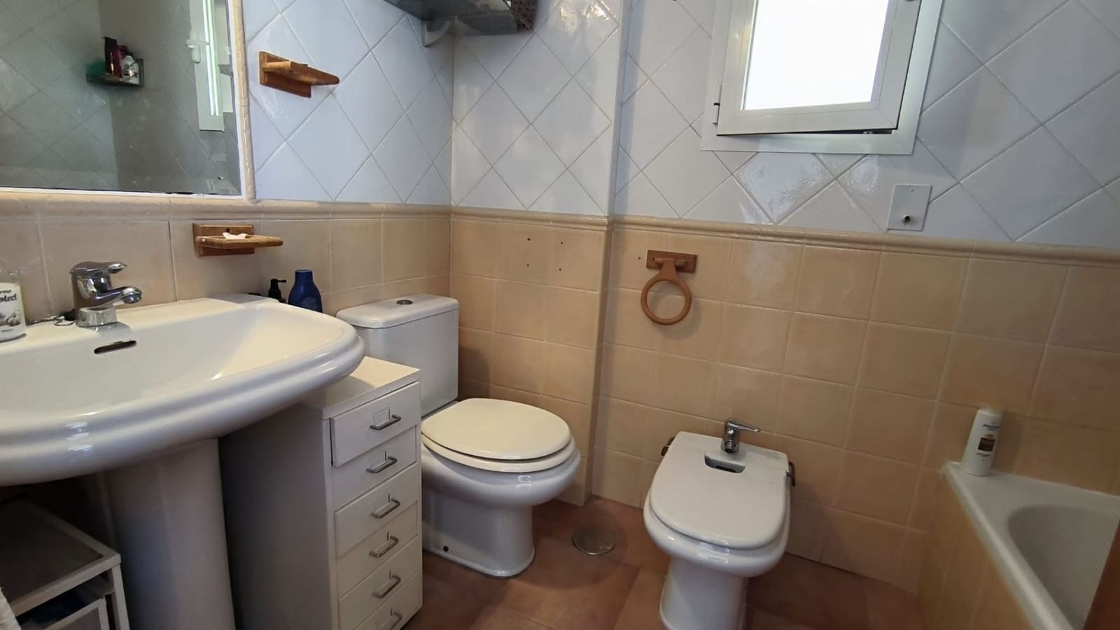 3 sypialnia Willa na sprzedaż w La Nucia z basenem garażem - 380 000 € (Ref: 9636403)