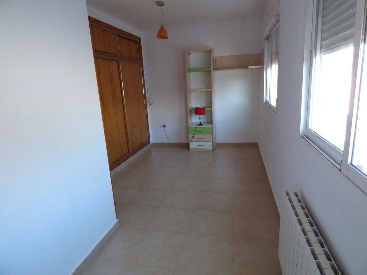 2 makuuhuone Huvila myytävänä paikassa Polop mukana uima-altaan 
autotalli - 223 000 € (Ref: 9643709)