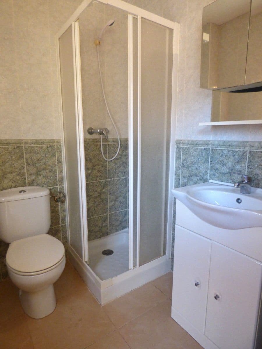 2 makuuhuone Huvila myytävänä paikassa Polop mukana uima-altaan 
autotalli - 223 000 € (Ref: 9643709)