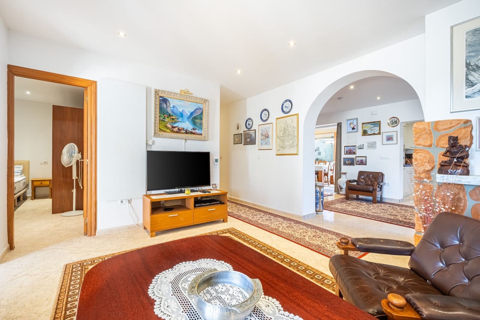 3 sypialnia Willa na sprzedaż w Alfaz del Pi / L'Alfas del Pi z basenem garażem - 385 000 € (Ref: 9665873)