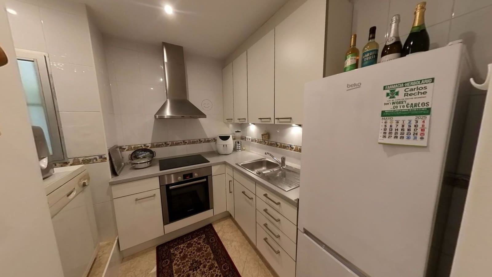 3 makuuhuone Huvila myytävänä paikassa Alfaz del Pi / L'Alfas del Pi mukana uima-altaan 
autotalli - 385 000 € (Ref: 9665873)