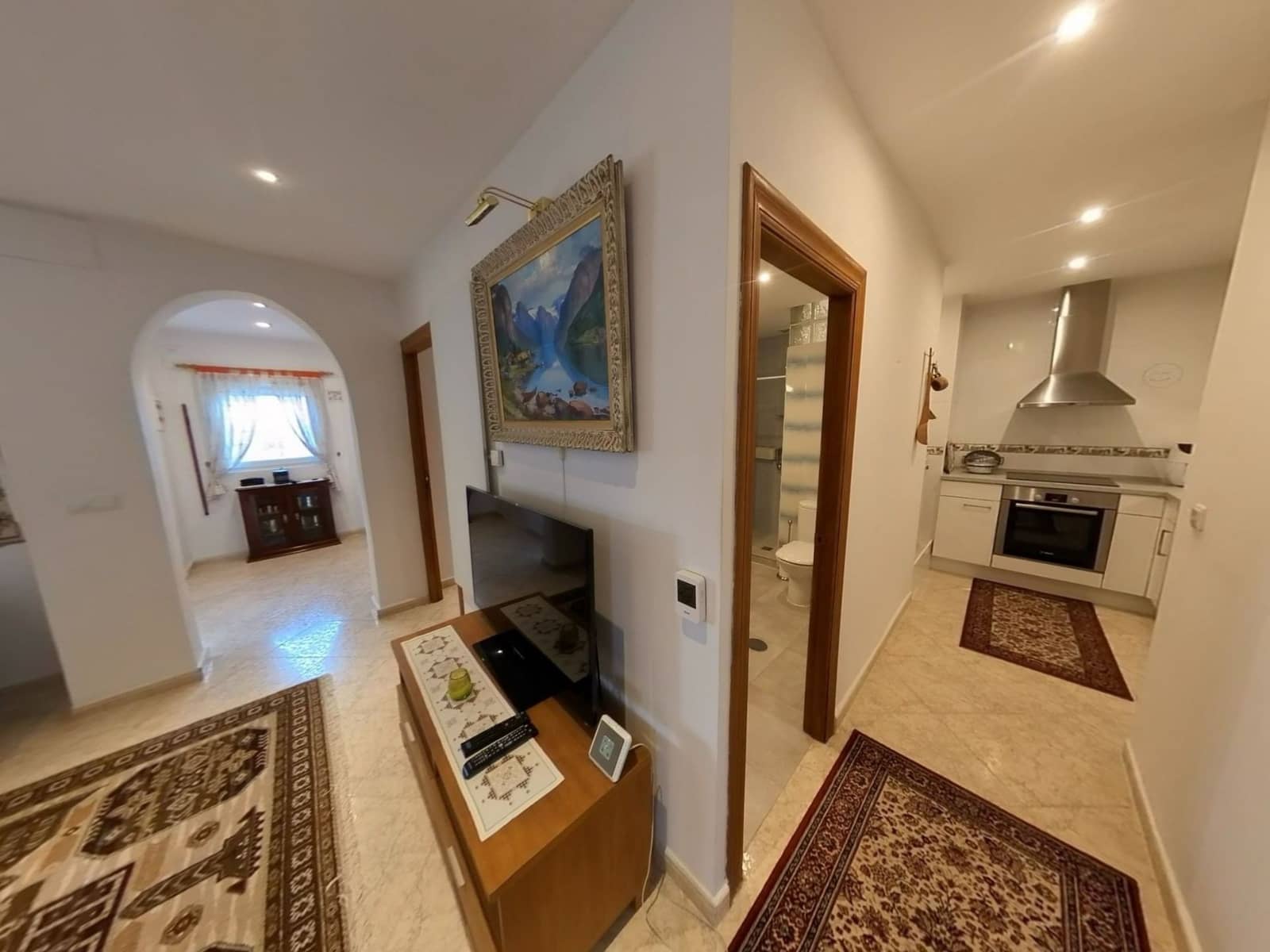 3 makuuhuone Huvila myytävänä paikassa Alfaz del Pi / L'Alfas del Pi mukana uima-altaan 
autotalli - 385 000 € (Ref: 9665873)