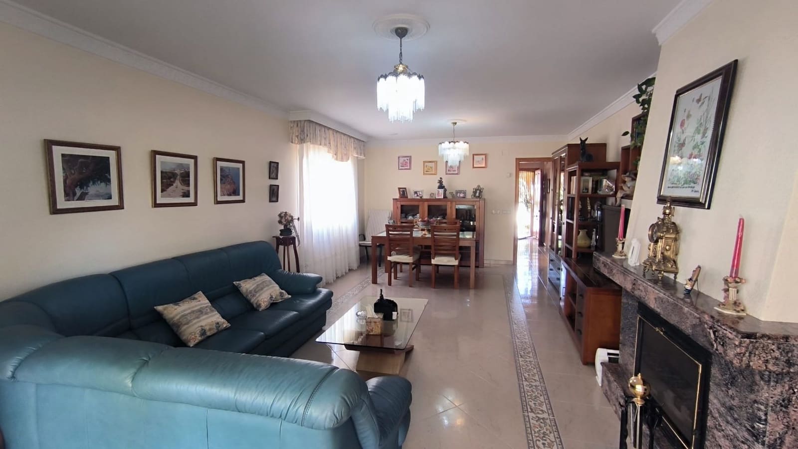 4 quarto Moradia para venda em La Nucia com piscina garagem - 420 000 € (Ref: 9755281)