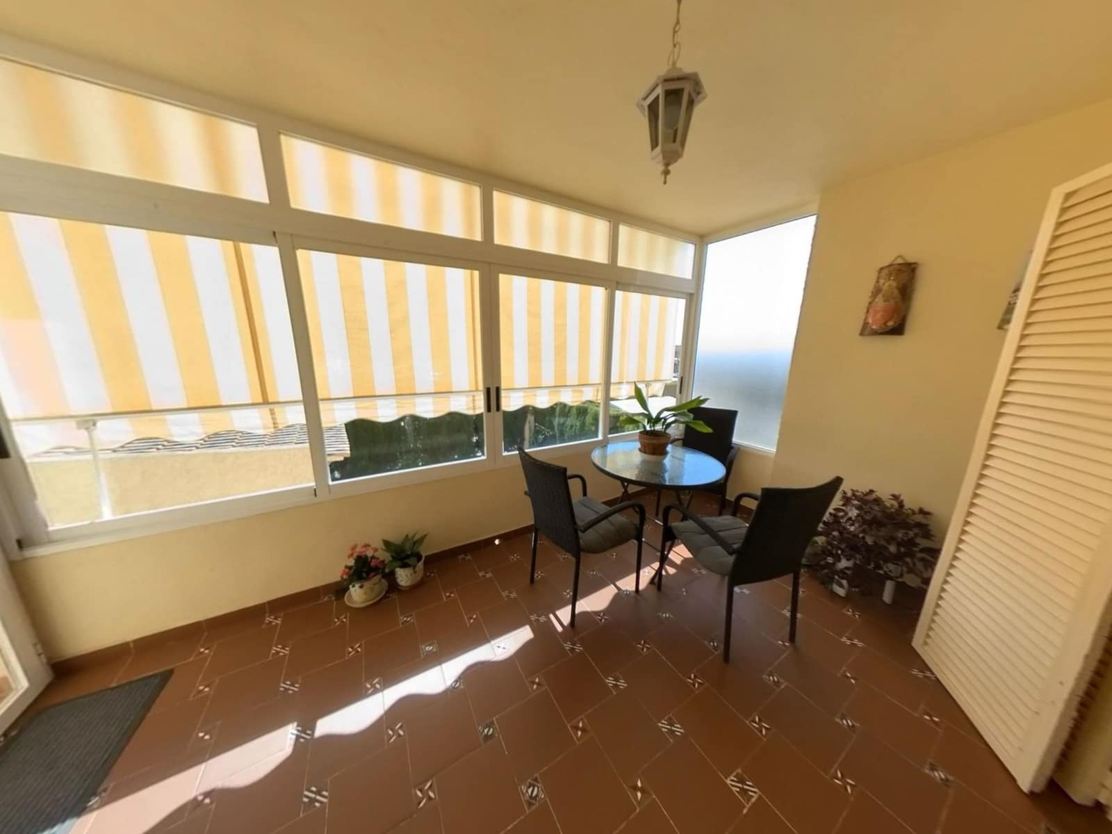 4 quarto Moradia para venda em La Nucia com piscina garagem - 420 000 € (Ref: 9755281)