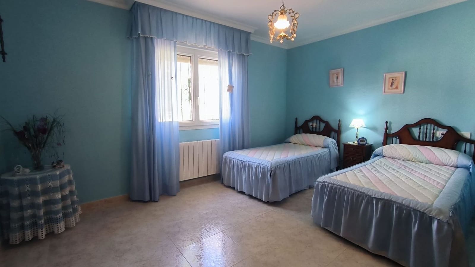 4 quarto Moradia para venda em La Nucia com piscina garagem - 420 000 € (Ref: 9755281)