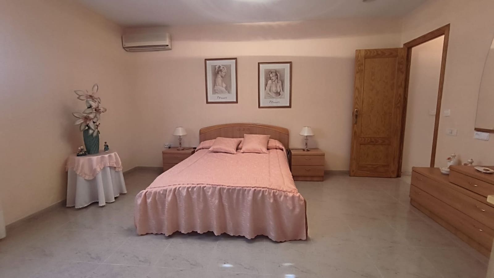 4 quarto Moradia para venda em La Nucia com piscina garagem - 420 000 € (Ref: 9755281)