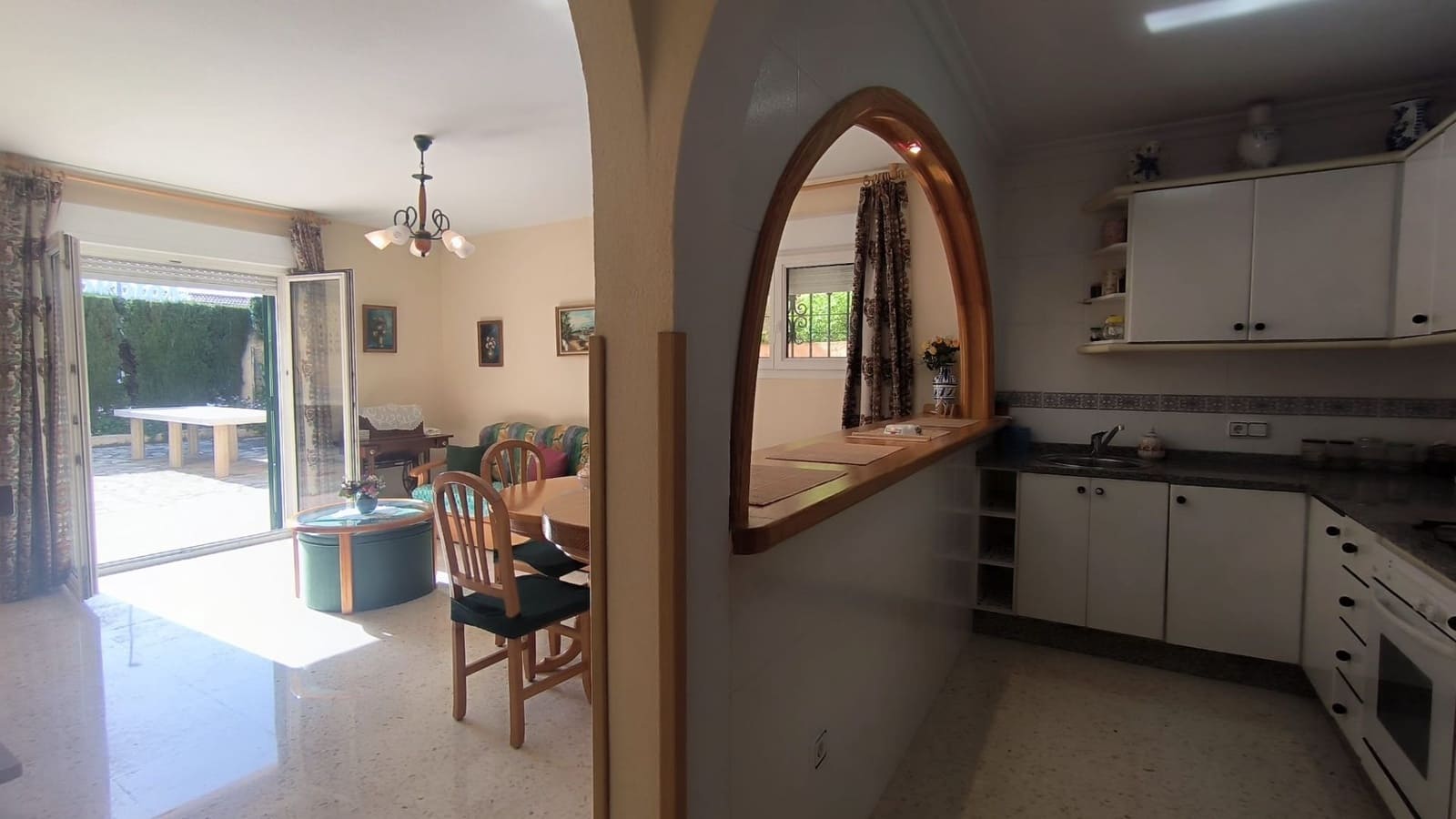 4 quarto Moradia para venda em La Nucia com piscina garagem - 420 000 € (Ref: 9755281)