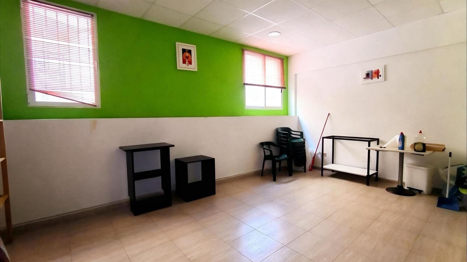 Local Commercial à vendre à Alfaz del Pi / L'Alfas del Pi - 89 000 € (Ref: 9772656)