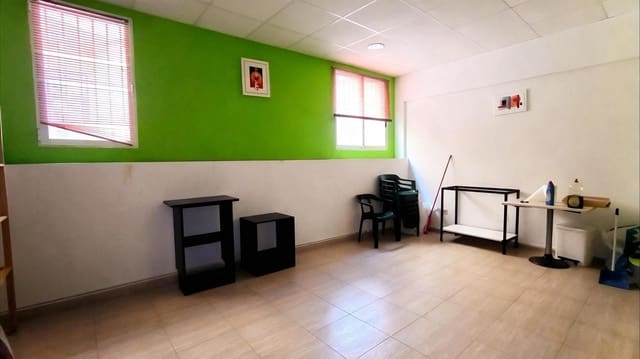 Kommersiell til salgs i Alfaz del Pi / L'Alfàs del Pi - € 89 000 (Ref: 9772656)