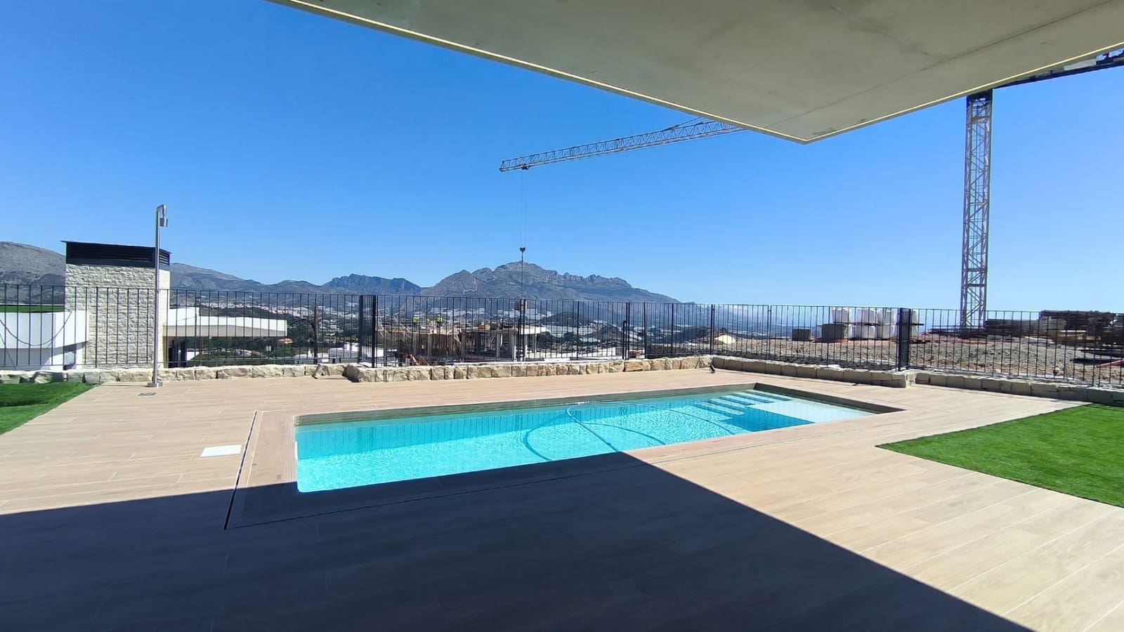 3 soveværelse Villa til salg i Polop med swimmingpool garage - € 503.000 (Ref: 9788128)