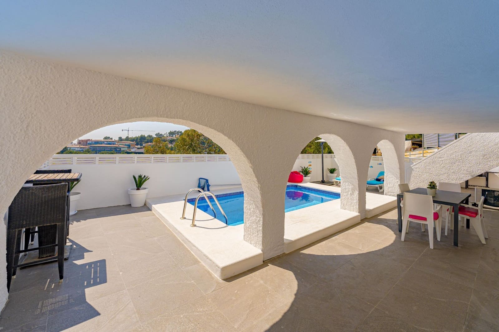 4 soveværelse Villa til salg i La Nucia med swimmingpool garage - € 575.000 (Ref: 9807630)