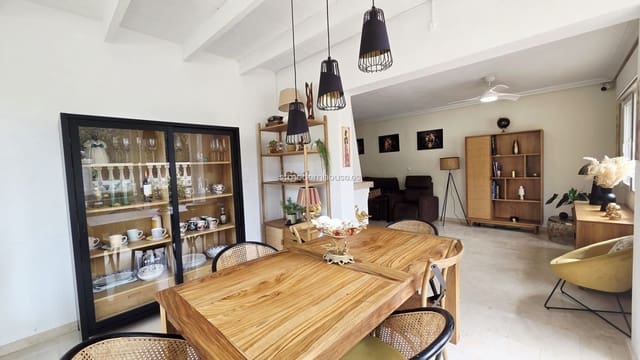 4 chambre Villa/Maison à vendre à La Nucia avec piscine garage - 598 000 € (Ref: 9811199)