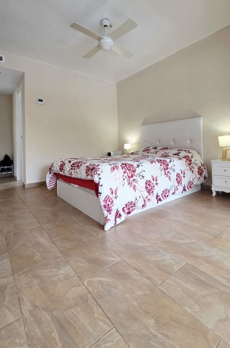 4 chambre Villa/Maison à vendre à La Nucia avec piscine garage - 598 000 € (Ref: 9811199)