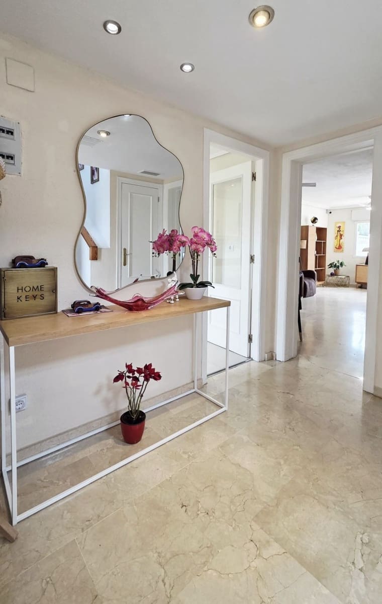4 chambre Villa/Maison à vendre à La Nucia avec piscine garage - 598 000 € (Ref: 9811199)