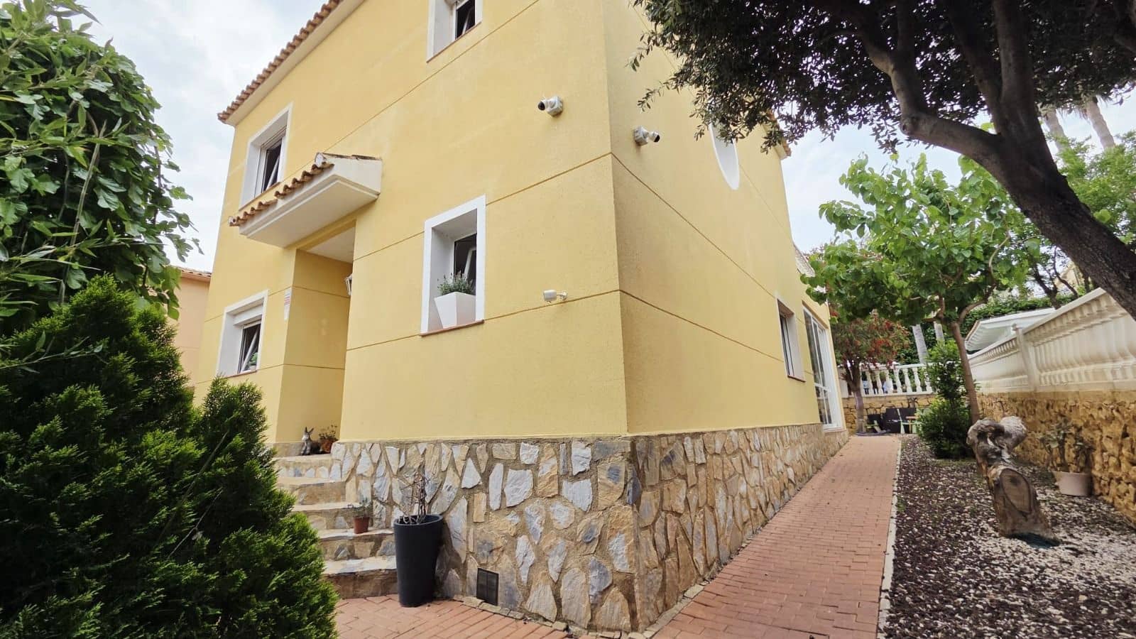 4 chambre Villa/Maison à vendre à La Nucia avec piscine garage - 598 000 € (Ref: 9811199)