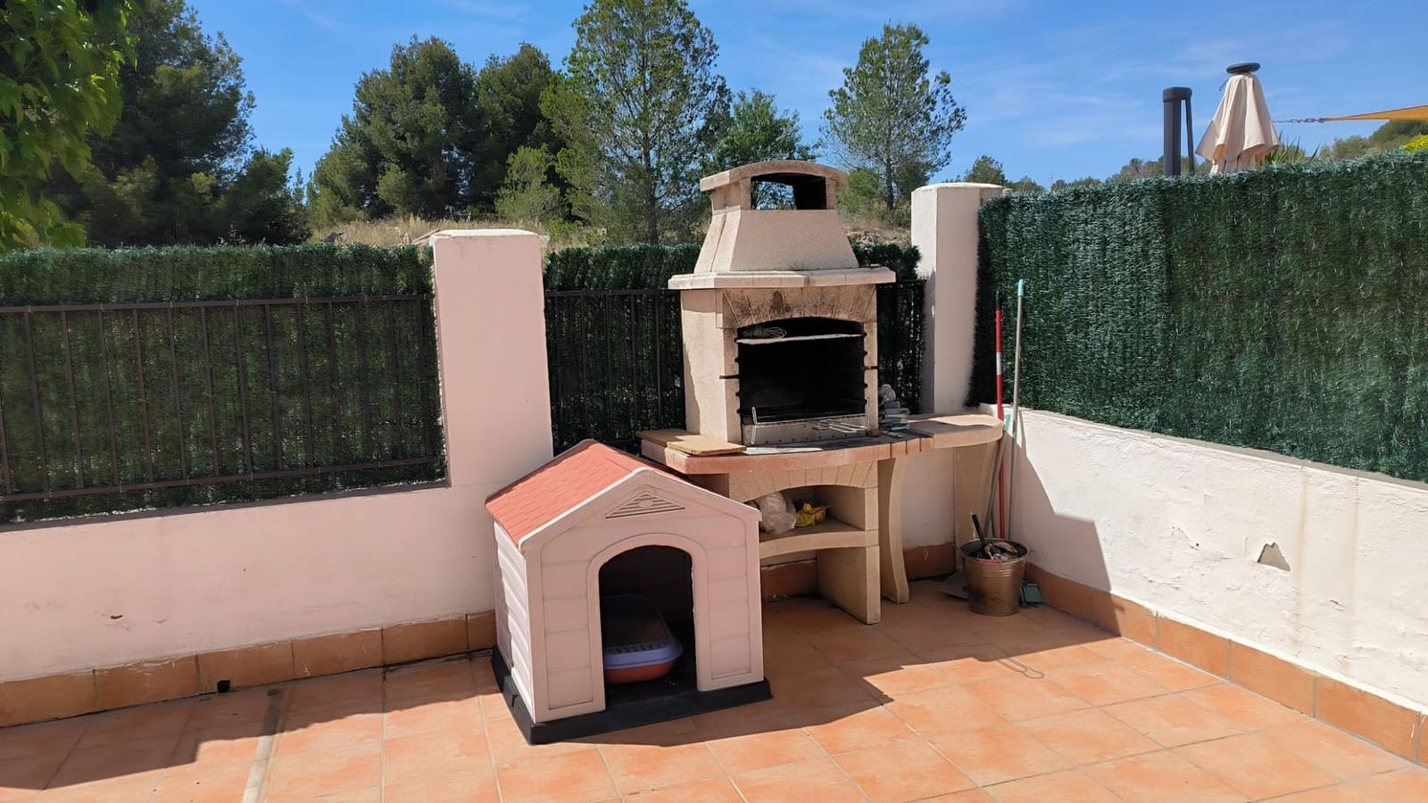 3 soveværelse Villa til salg i Polop med swimmingpool garage - € 315.000 (Ref: 9850910)