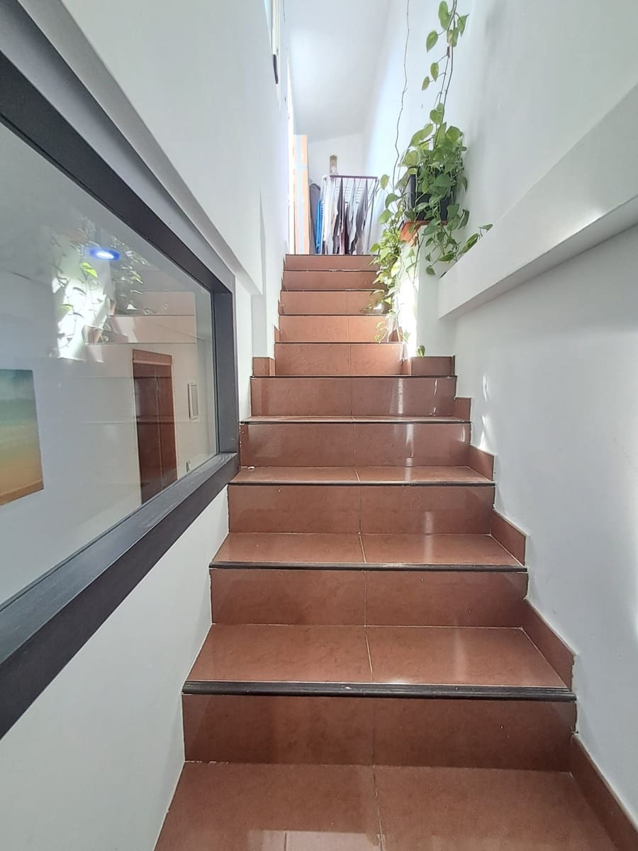 2 bedroom Villa for sale in La Nucia - € 180,000 (Ref: 9861509)