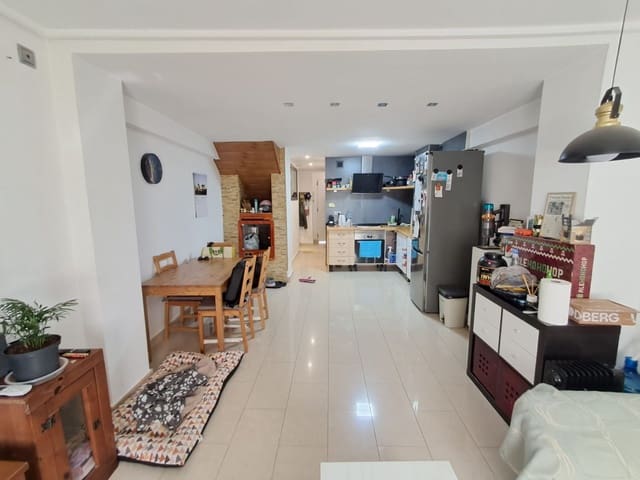 2 bedroom Villa for sale in La Nucia - € 180,000 (Ref: 9861509)