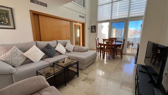 4 chambre Villa/Maison à vendre à La Nucia avec garage - 425 000 € (Ref: 9866439)