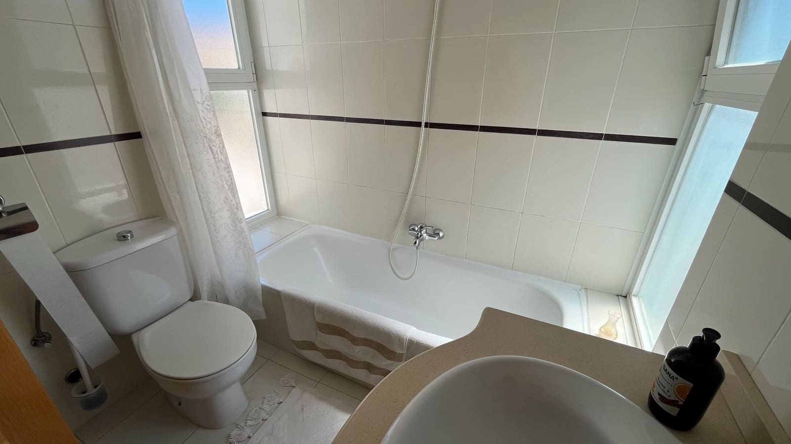 4 Zimmer Villa zu verkaufen in La Nucia mit Garage - 425.000 € (Ref: 9866439)