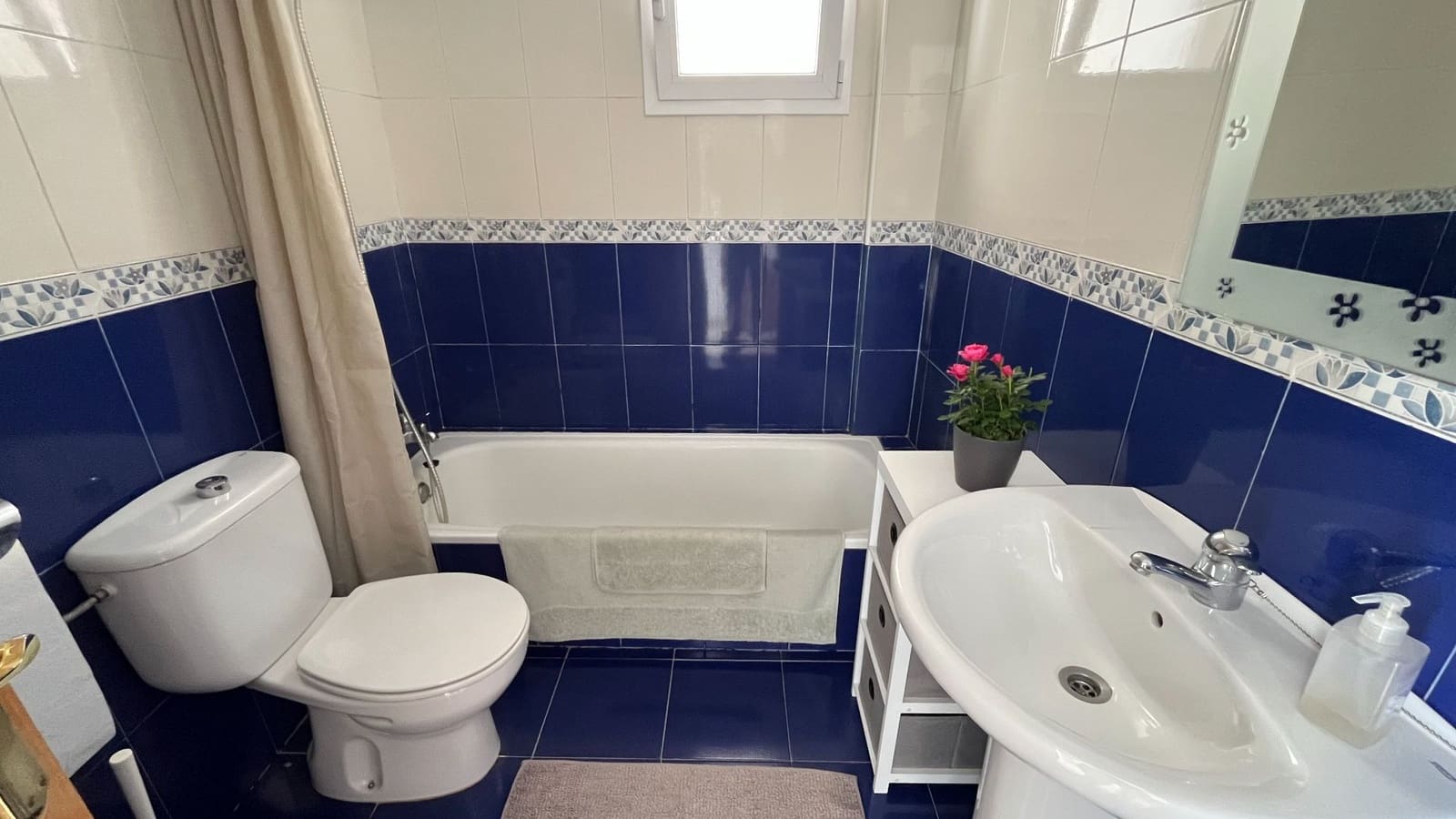 4 Zimmer Villa zu verkaufen in La Nucia mit Garage - 425.000 € (Ref: 9866439)