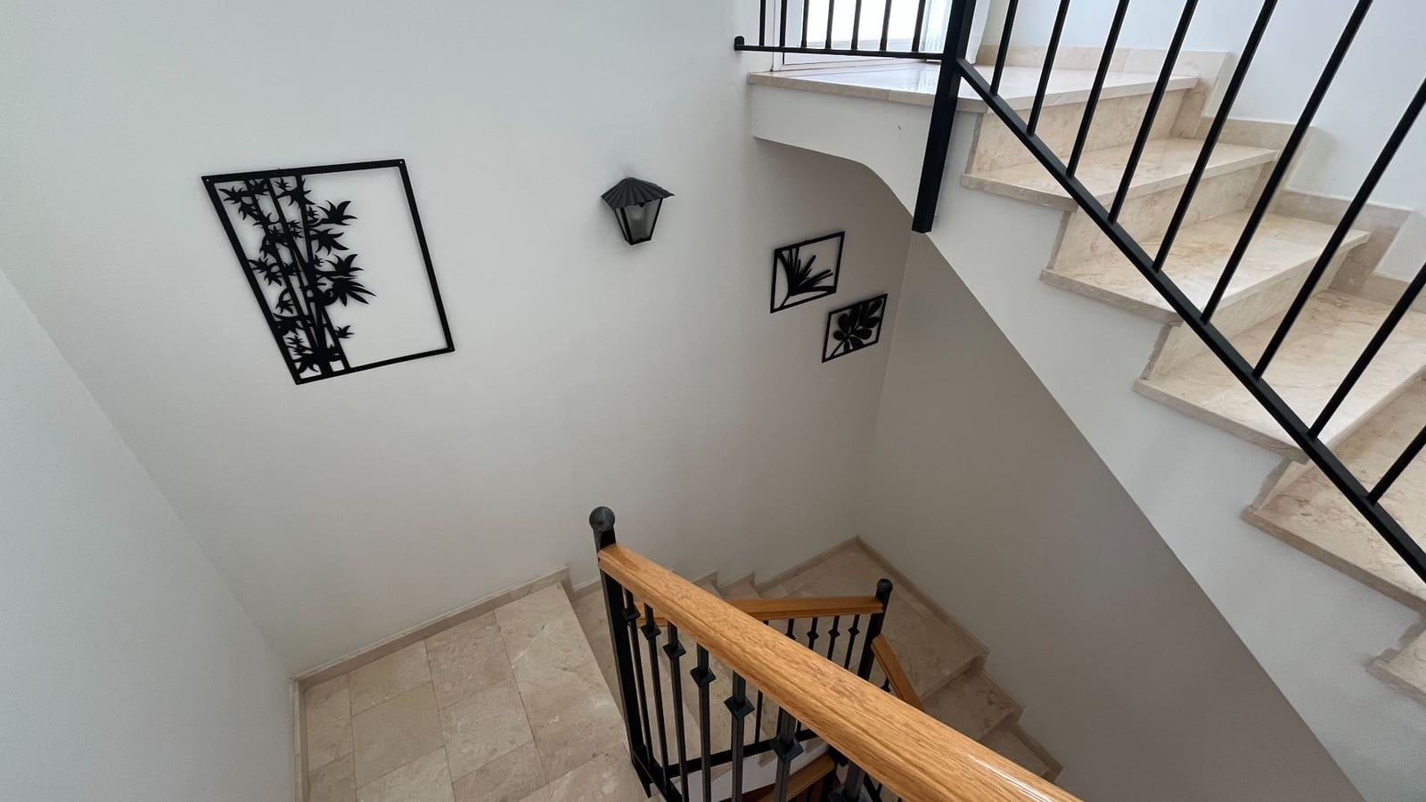 4 Zimmer Villa zu verkaufen in La Nucia mit Garage - 425.000 € (Ref: 9866439)