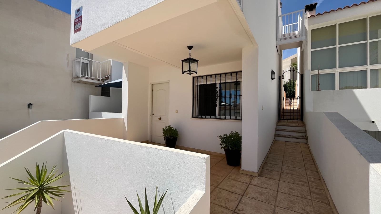 4 Zimmer Villa zu verkaufen in La Nucia mit Garage - 425.000 € (Ref: 9866439)