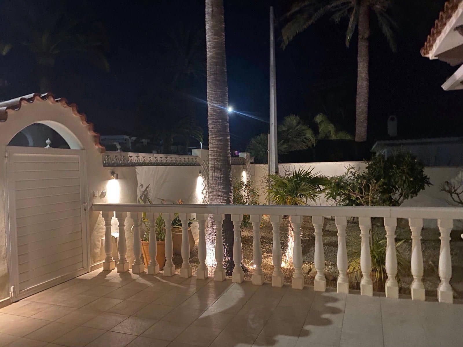 5 slaapkamer Villa te koop in Alfaz del Pi / L'Alfas del Pi met zwembad garage - € 595.000 (Ref: 9919294)