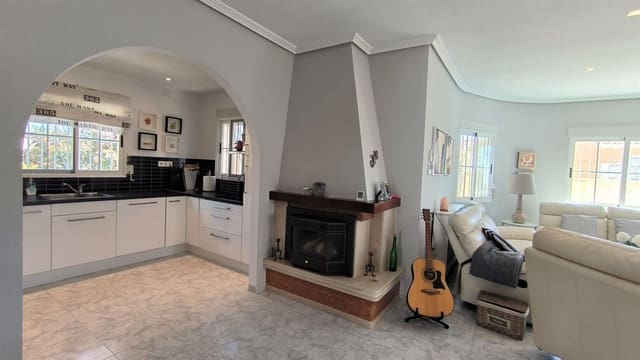 5 slaapkamer Villa te koop in Alfaz del Pi / L'Alfàs del Pi met zwembad garage - € 595.000 (Ref: 9919294)
