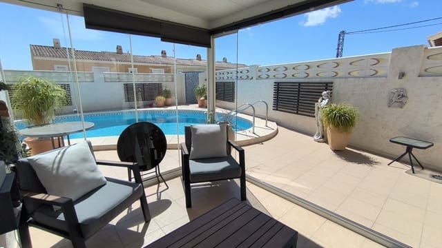5 slaapkamer Villa te koop in Alfaz del Pi / L'Alfàs del Pi met zwembad garage - € 595.000 (Ref: 9919294)