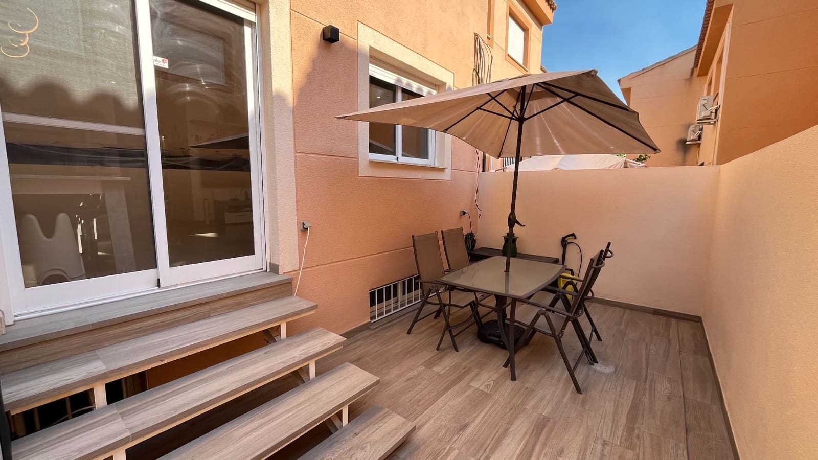3 slaapkamer Villa te koop in Polop met zwembad garage - € 287.000 (Ref: 9945067)