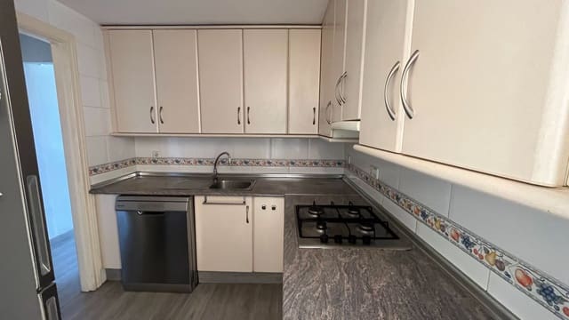 2 soveværelse Lejlighed til salg i Alfaz del Pi / L'Alfàs del Pi med garage - € 195.000 (Ref: 9966079)