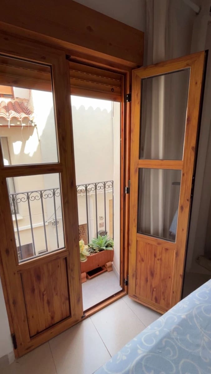Casa de 2 habitaciones en Finestrat en venta - 175.000 € (Ref: 9998017)