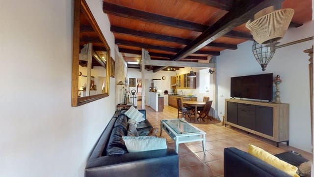 3 sypialnia Dom blizniak na sprzedaż w Miasto Ibiza / Eivissa z basenem - 815 000 € (Ref: 9215846)