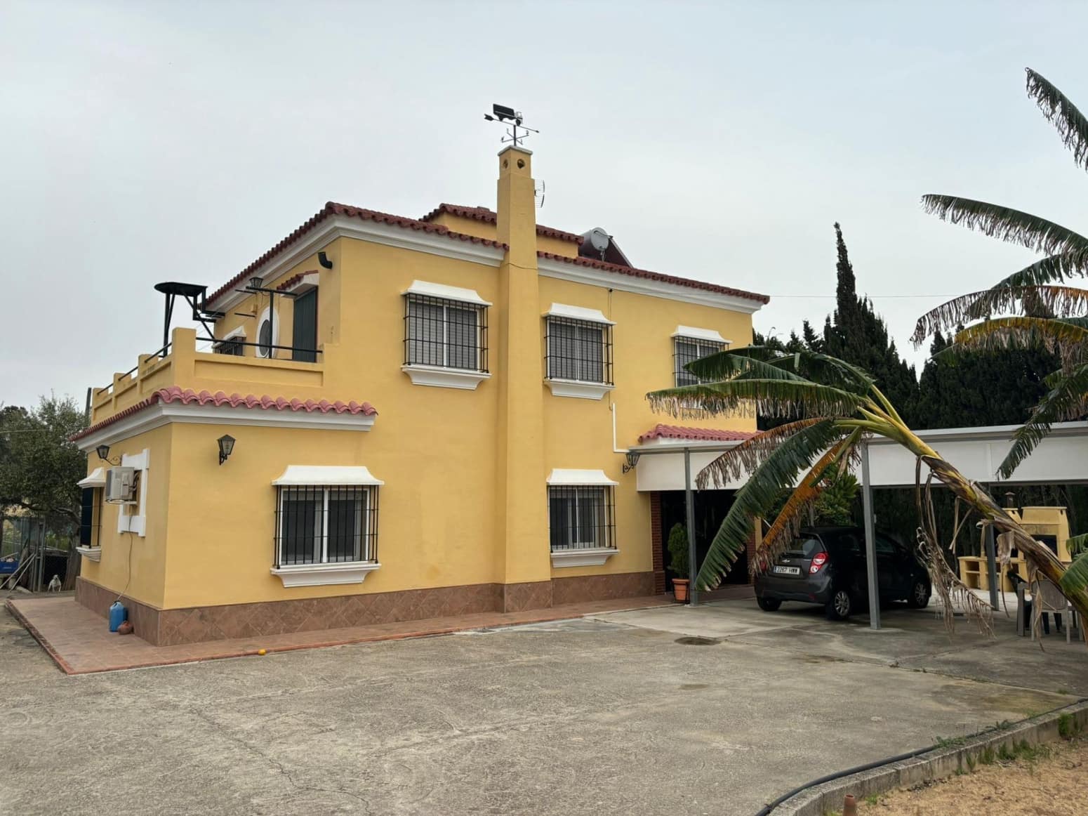 6 makuuhuone Huvila myytävänä paikassa El Puerto de Santa Maria mukana 
autotalli - 565 000 € (Ref: 10166894)