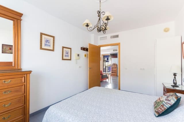 4 makuuhuone Huvila myytävänä paikassa El Puerto de Santa María mukana 
autotalli - 450 000 € (Ref: 10166896)