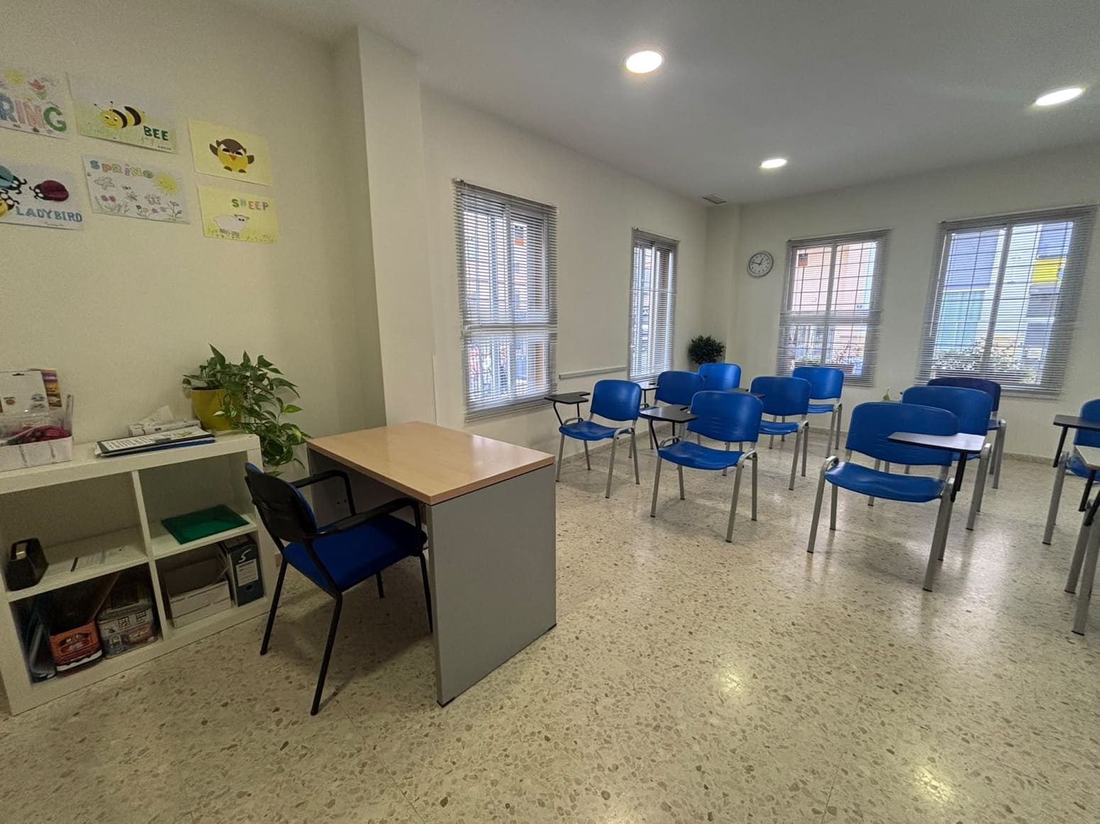 Local Comercial de 13 habitaciones en El Puerto de Santa María en venta - 450.000 € (Ref: 10166898)