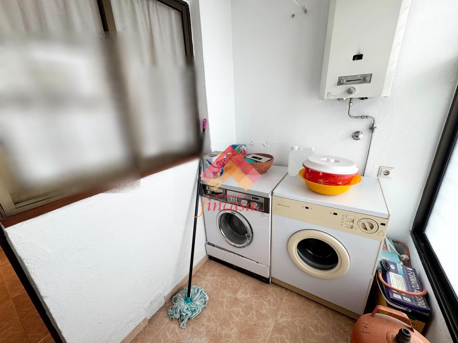 4 bedroom Flat for sale in Ronda with garage - € 220,000 (Ref: 10155765)