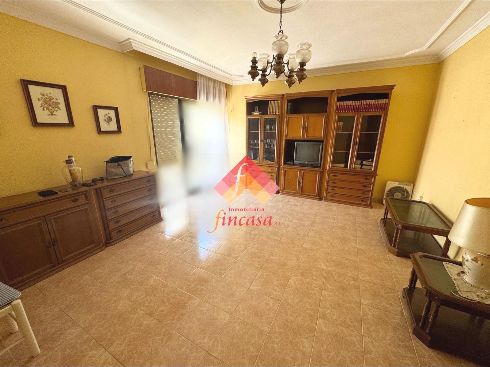4 bedroom Flat for sale in Ronda with garage - € 220,000 (Ref: 10155765)