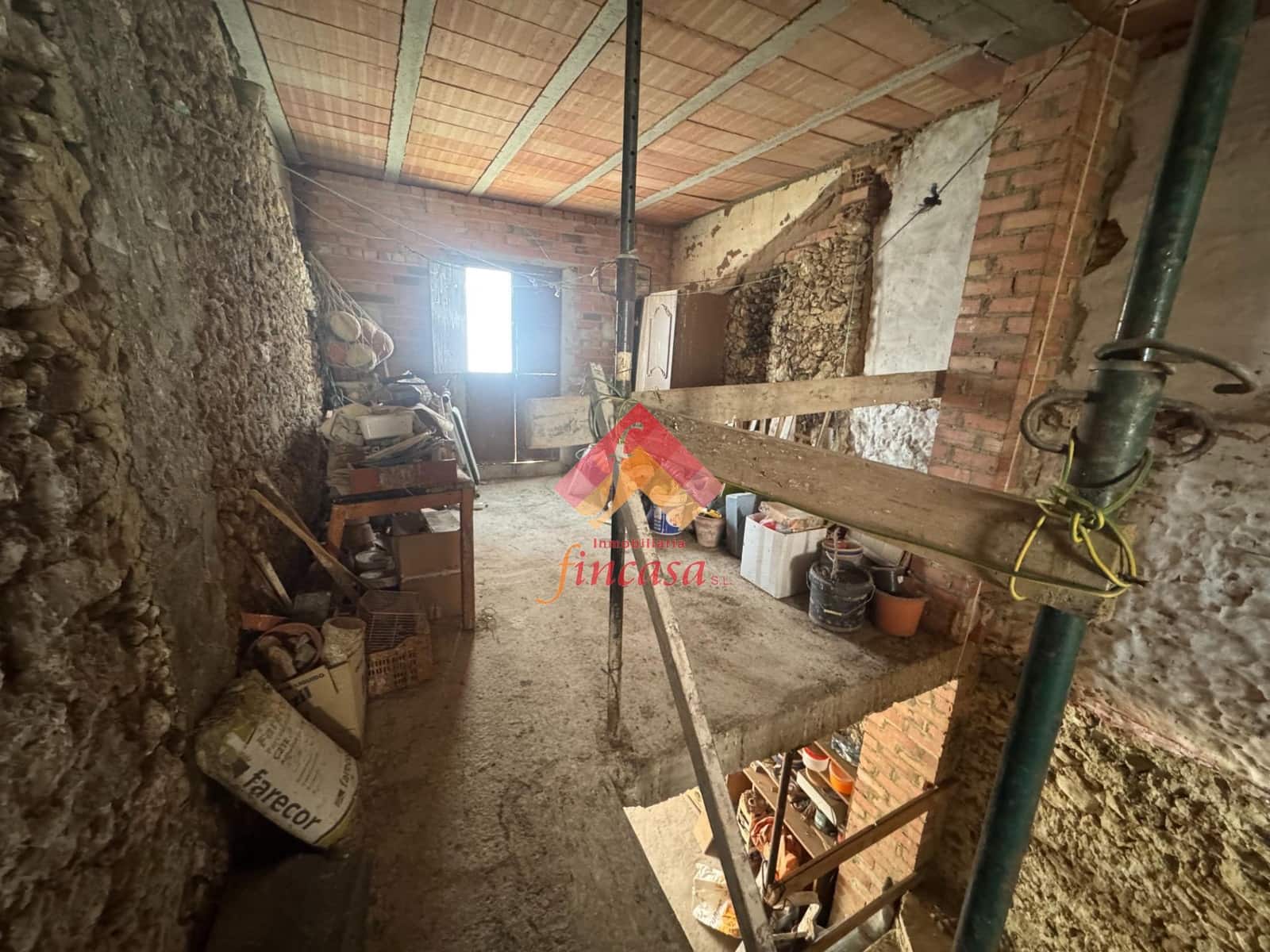Townhouse for sale in Arriate - € 95,000 (Ref: 10155773)