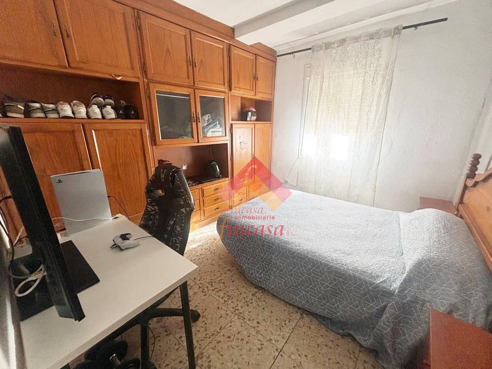 3 bedroom Flat for sale in Ronda - € 150,000 (Ref: 10155777)