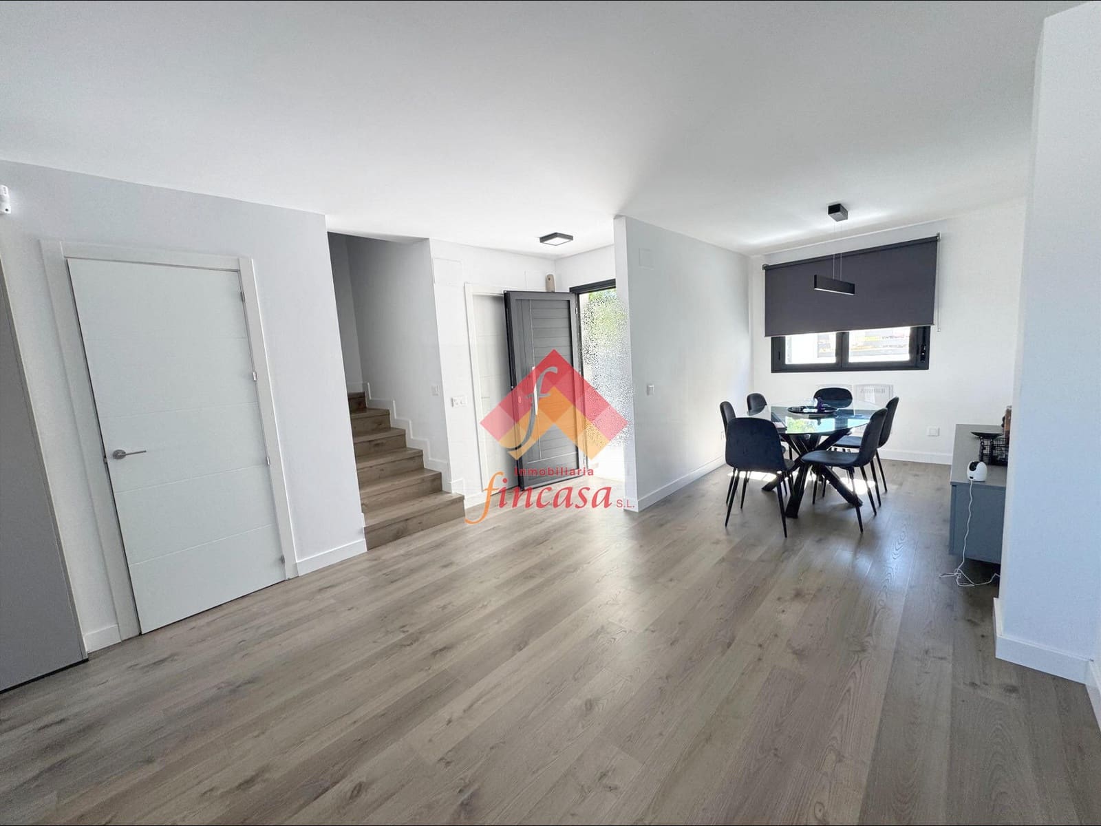 3 sovrum Radhus till salu i Ronda med garage - 335 000 € (Ref: 10155780)