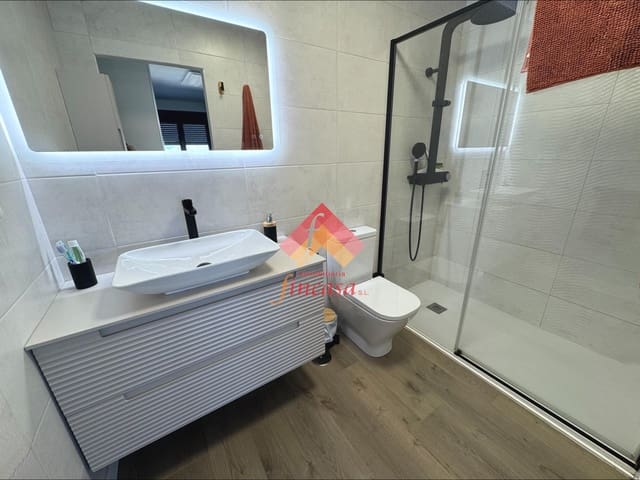 3 sovrum Radhus till salu i Ronda med garage - 335 000 € (Ref: 10155780)