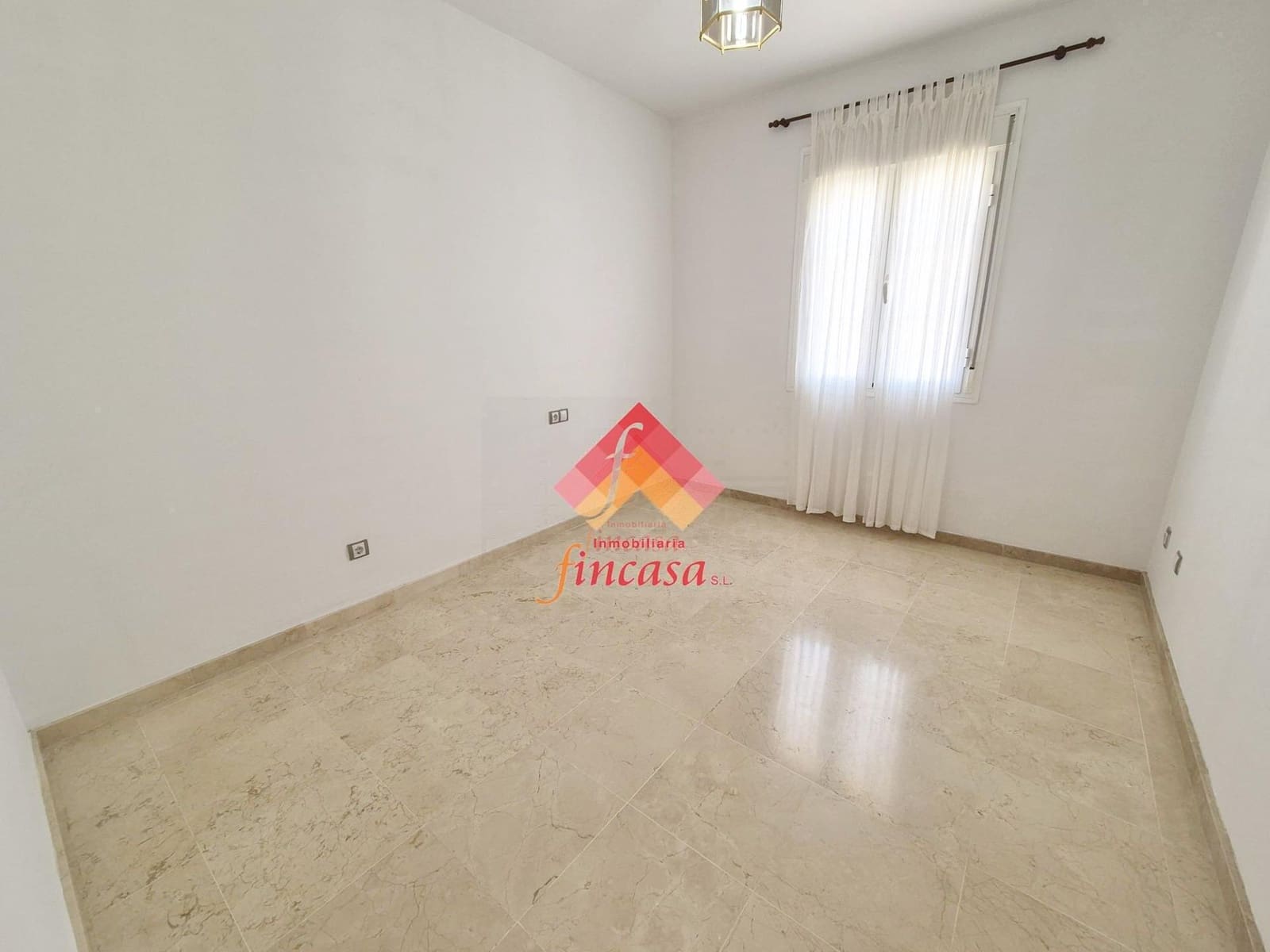 3 chambre Villa/Maison Mitoyenne à vendre à Ronda avec garage - 275 000 € (Ref: 10155784)